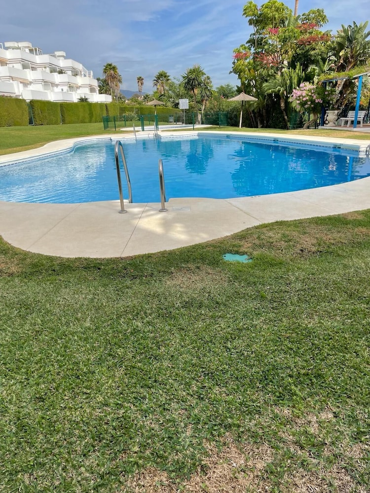 Beautiful 4 Bedroom Duplex Apartment