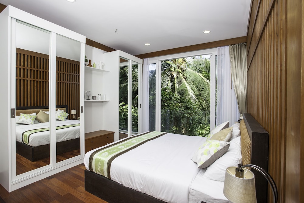 Q Kata Residence