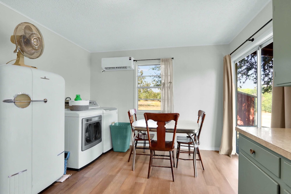 Guadalupe Bend Hideaway For 5