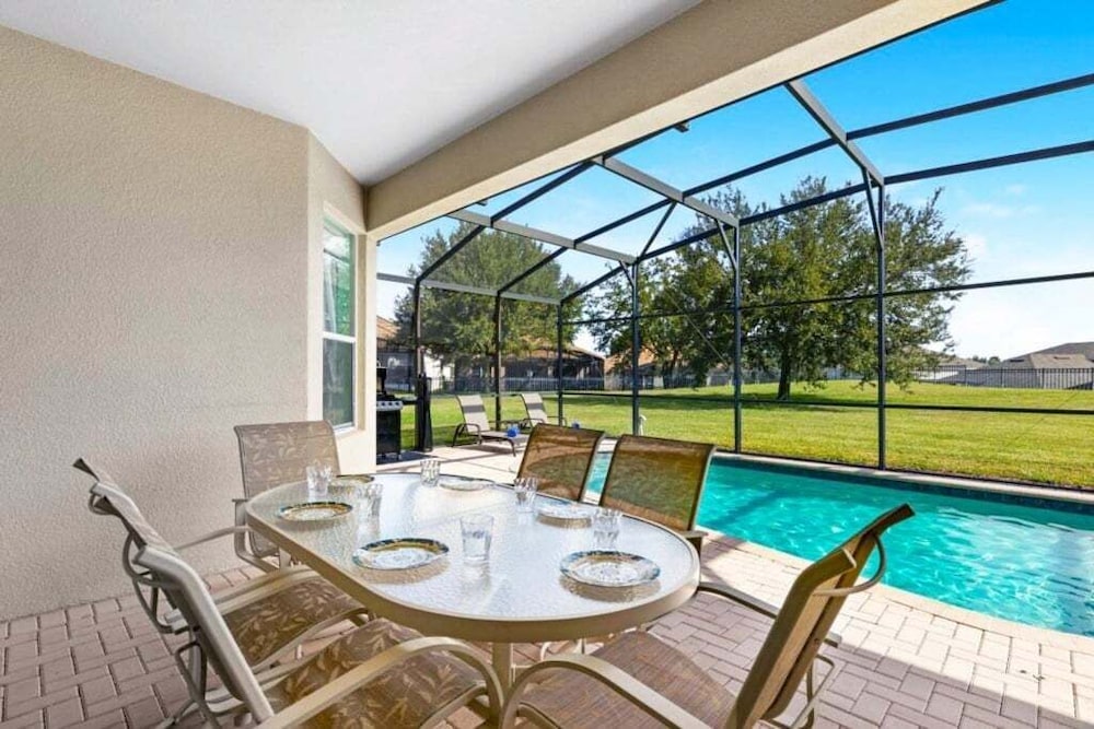 Ohana Haven 5 Bedroom Home