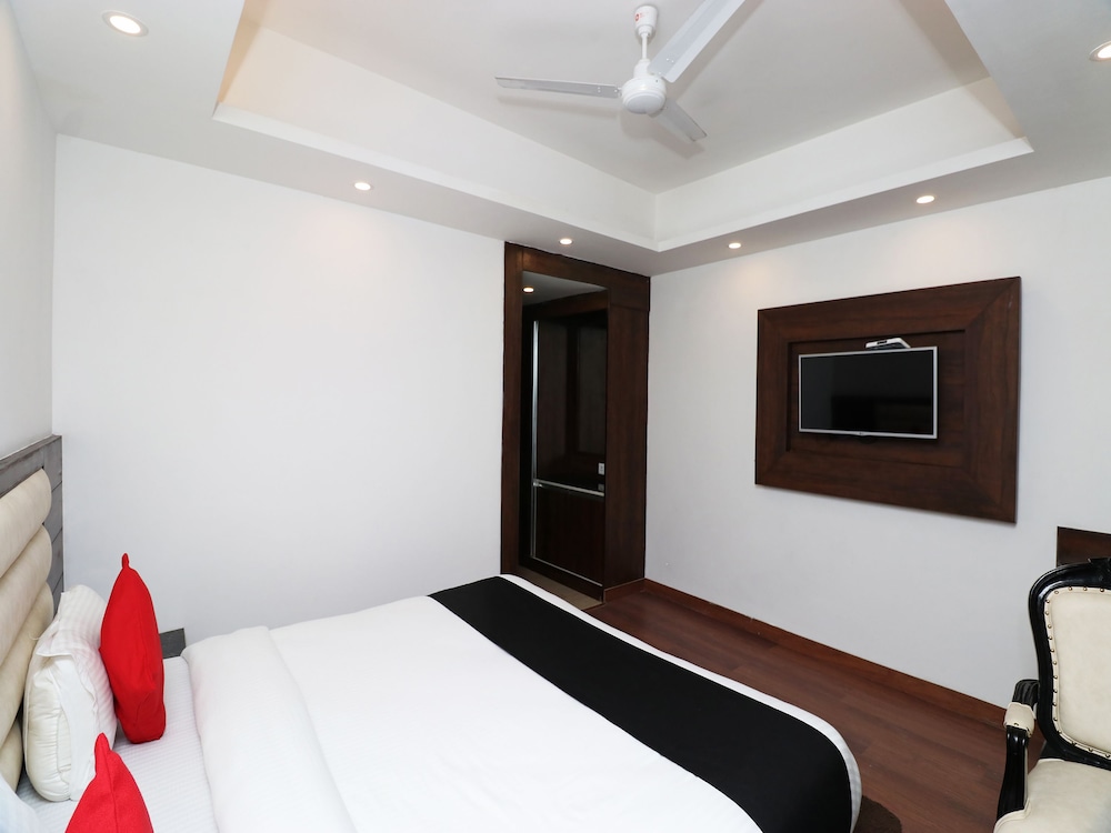 Capital O 26634 Grand Sm Regency view 5