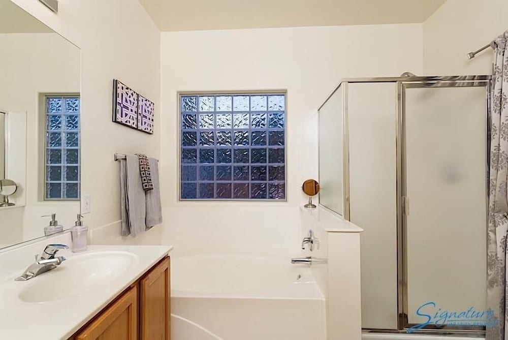 Hibiscus Haven By Signature Vacation Rentals