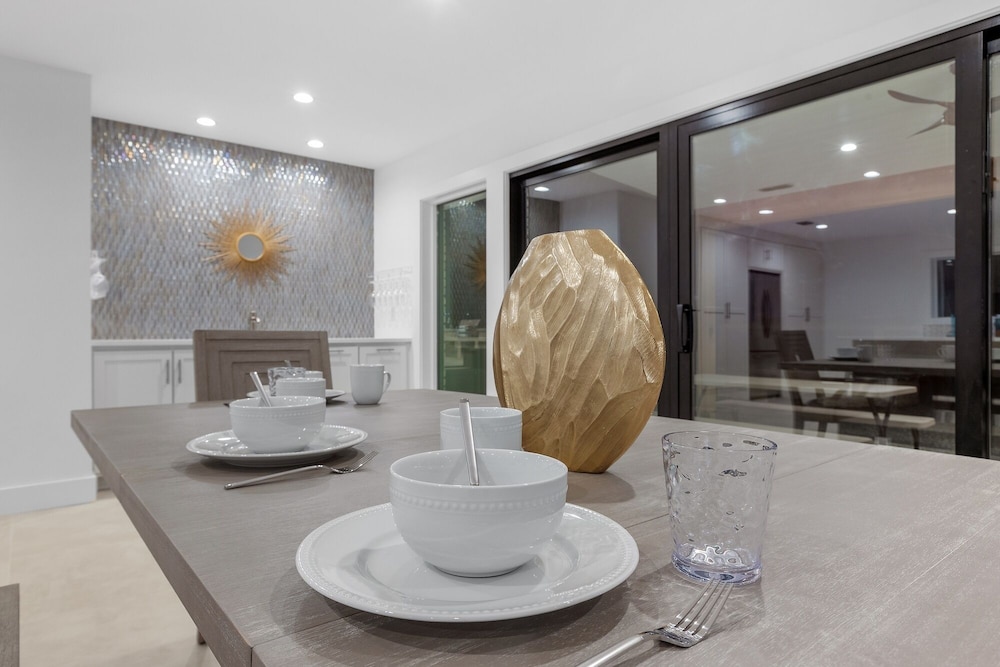 Guadalupe Bluff Modern House 5 Bedroom Home by RedAwning view 5