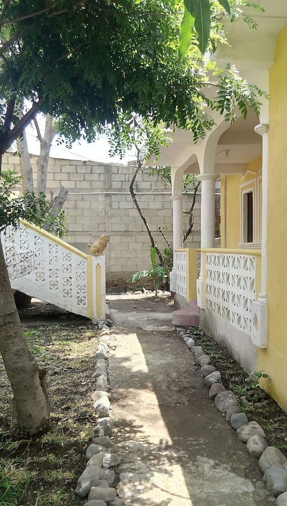 Photo 26