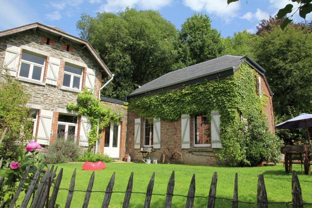 Quaint Holiday Home in Bievre in the Forest