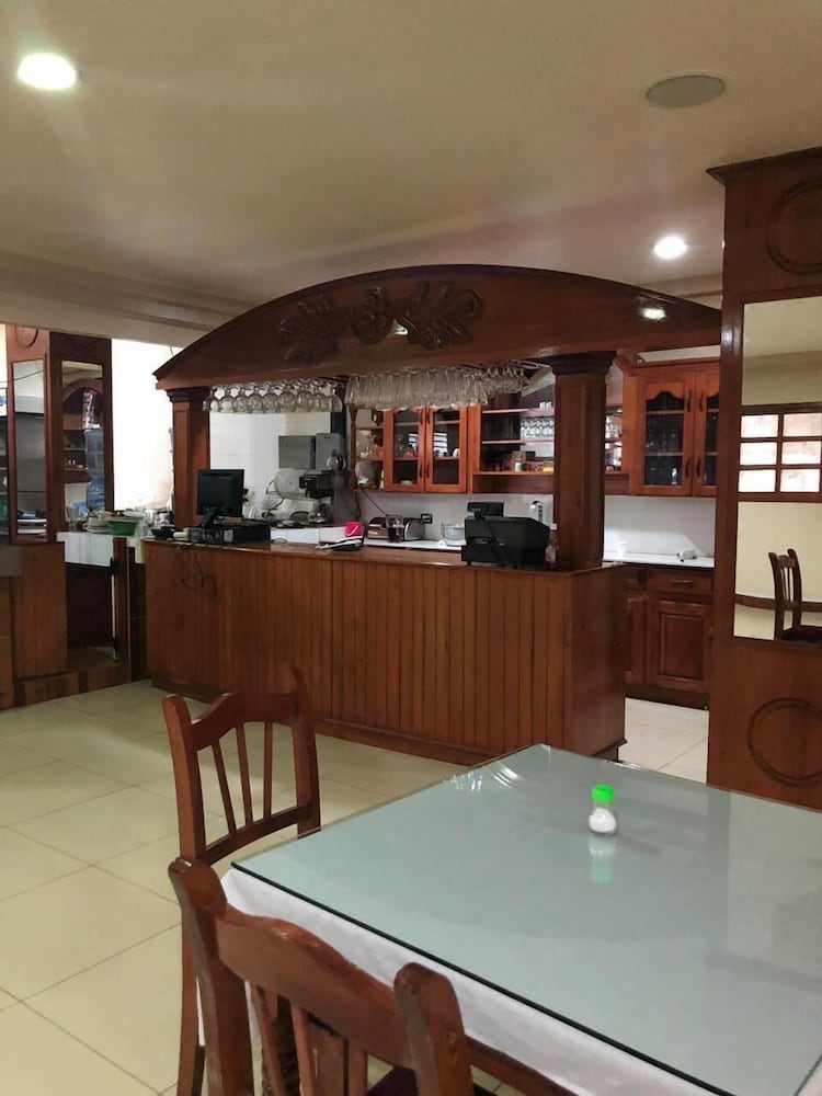 Hotel Sarita - Property Image 10