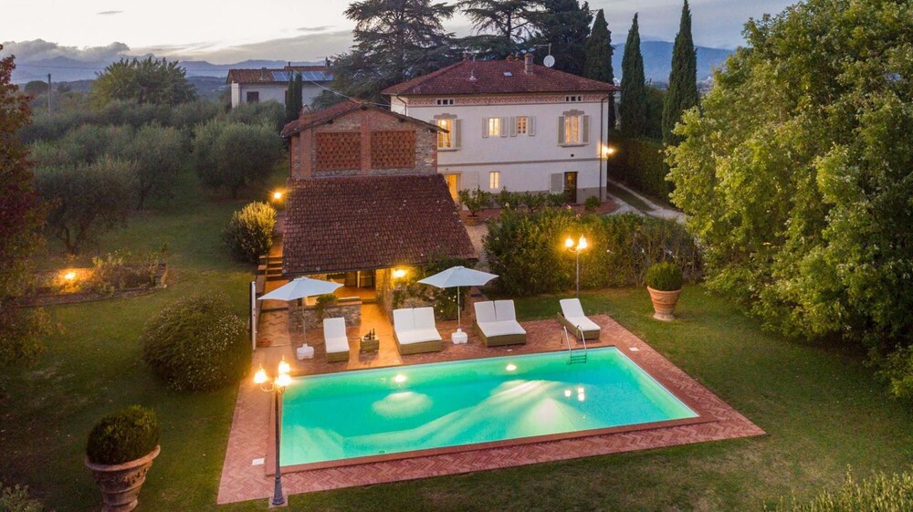 Villa Clara in Capannori view 5