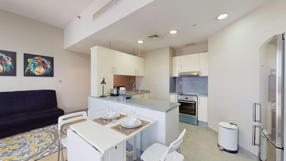 JLT - Madison Residency 1006