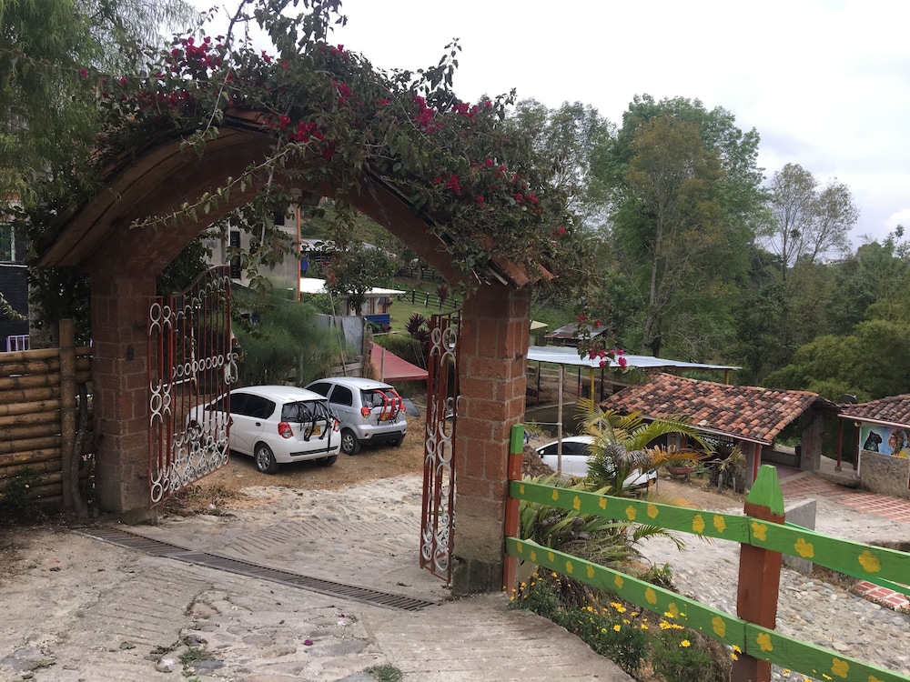 Bareque Hostel view 4