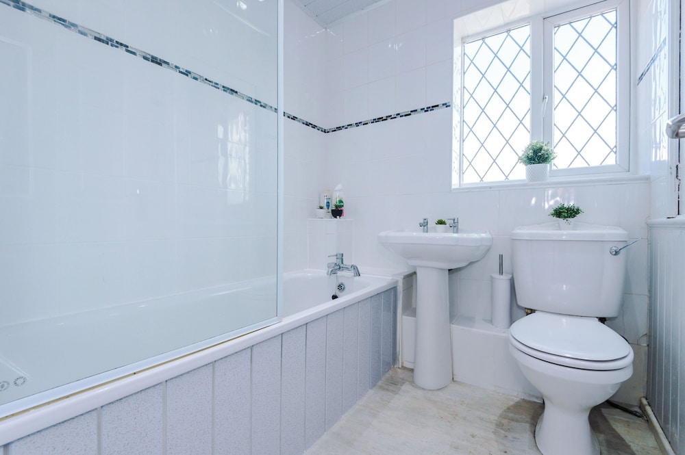 Comfortable Stay - Royd Croft