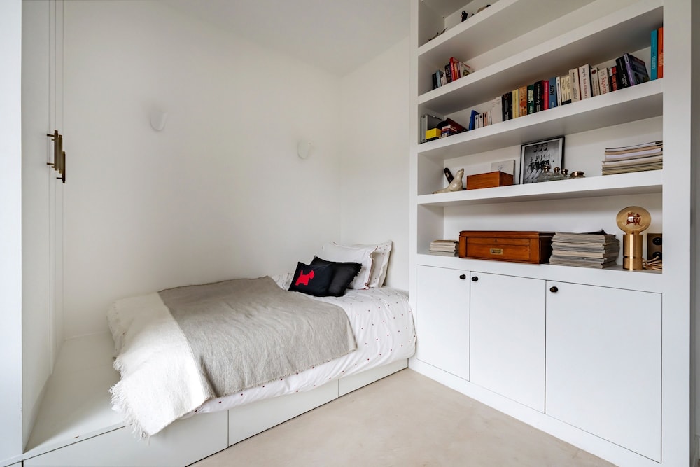 Luxury 4BR Apartment - Bois de Boulogne