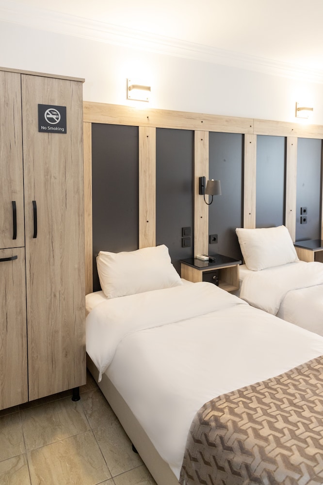 Galley Hotel