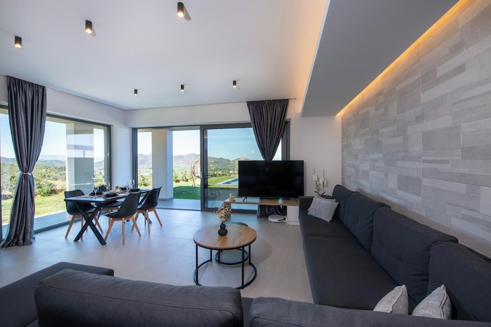Villa Arithea