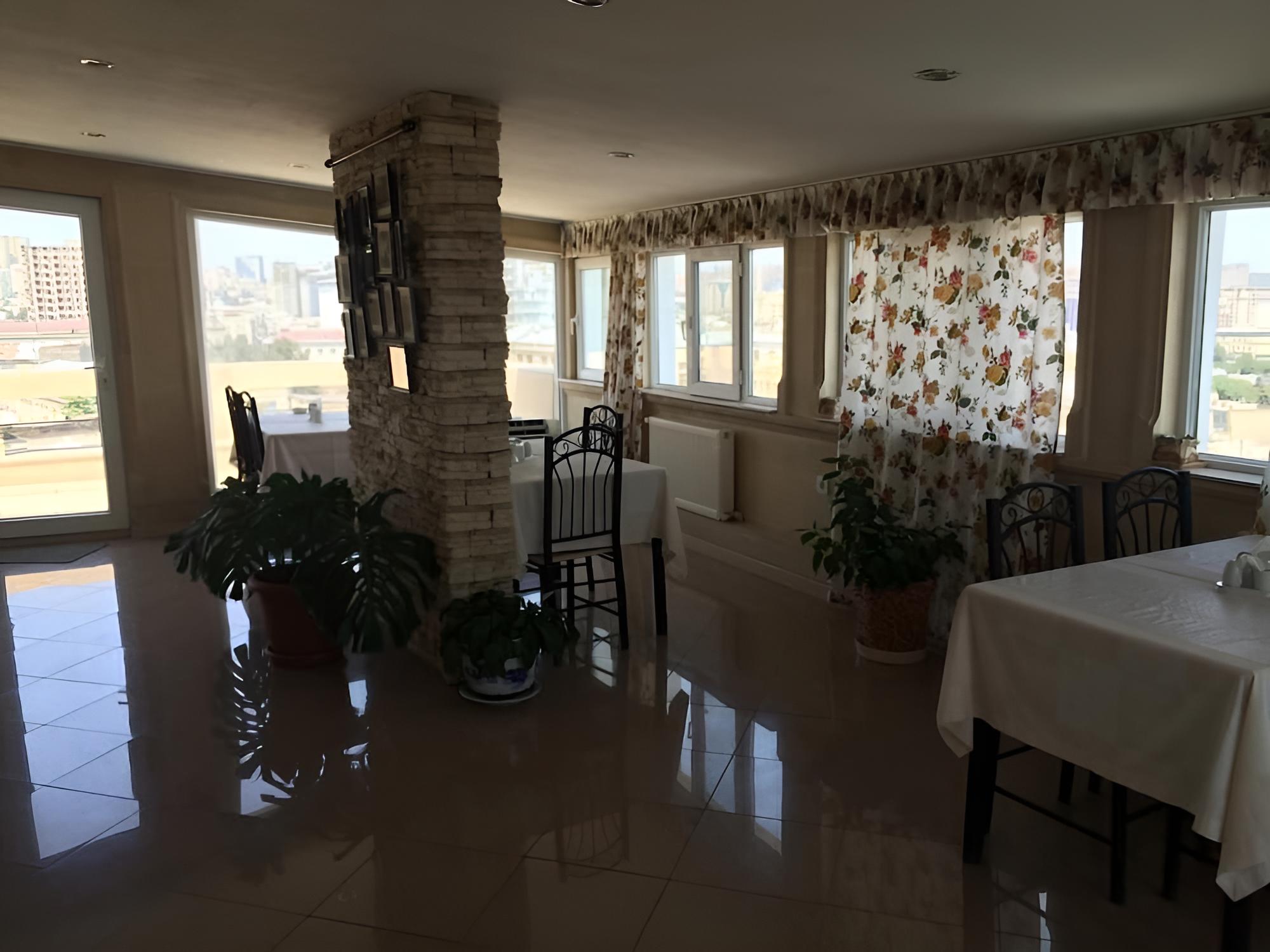 Buta Hotel, fotografía 5