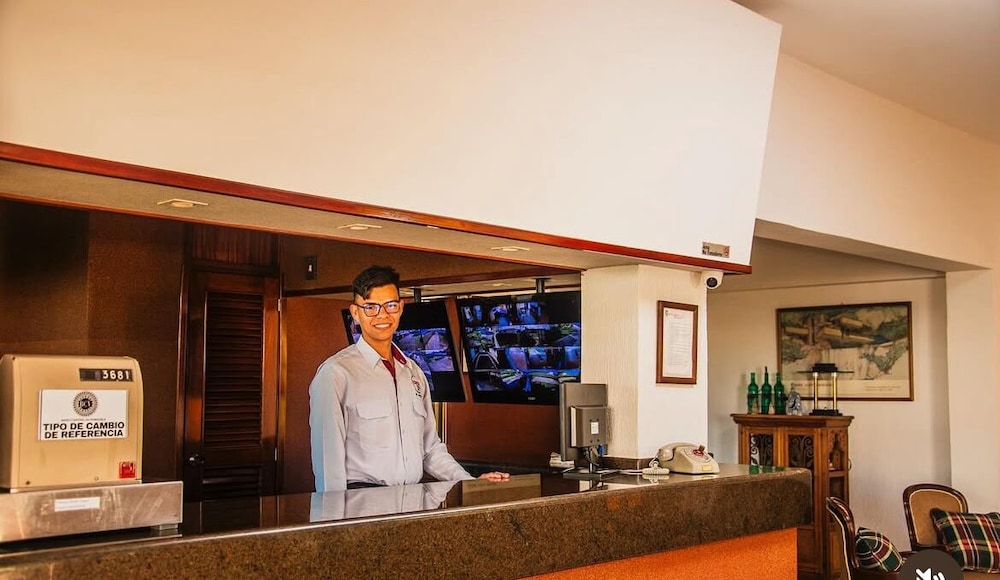 HOTEL ESPOR CA