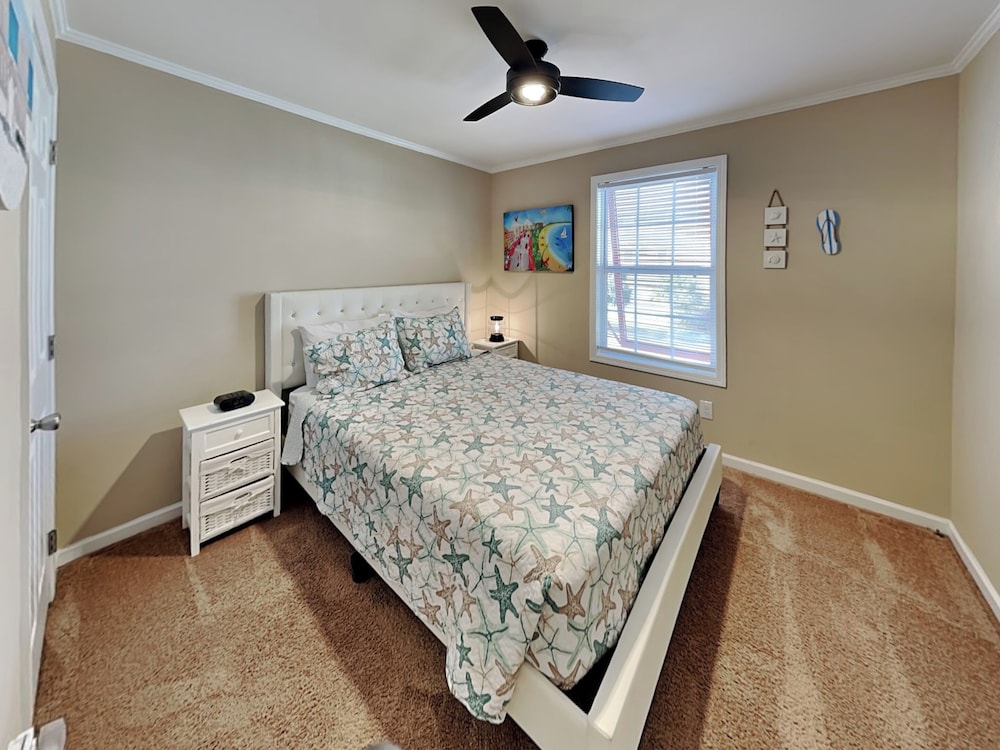 Starboard Shores by Topsail Realty