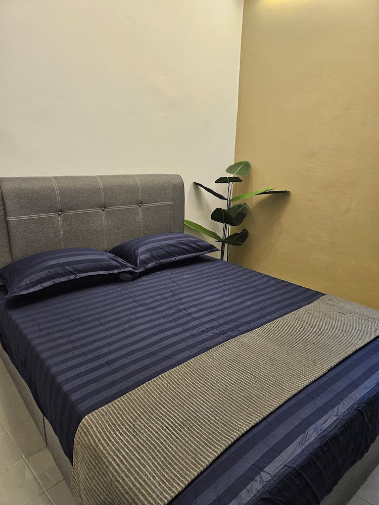 KITA Hostel