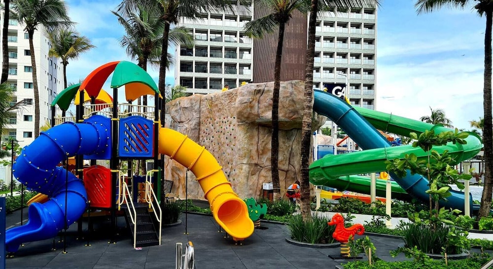 SaltBeach - Salinas Premium Resort