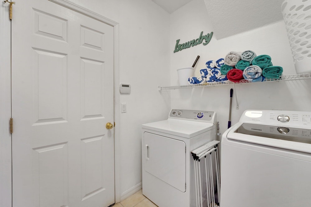 310hc-west Haven 5 Bedroom Home