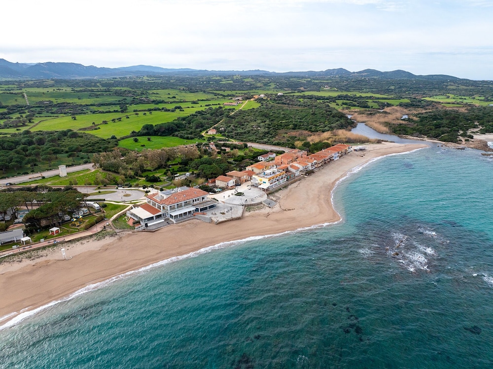 Relaxing Residence Baia dei Mirti B4 1 Bedroom Apartment Sleeps 4 -bilo 4