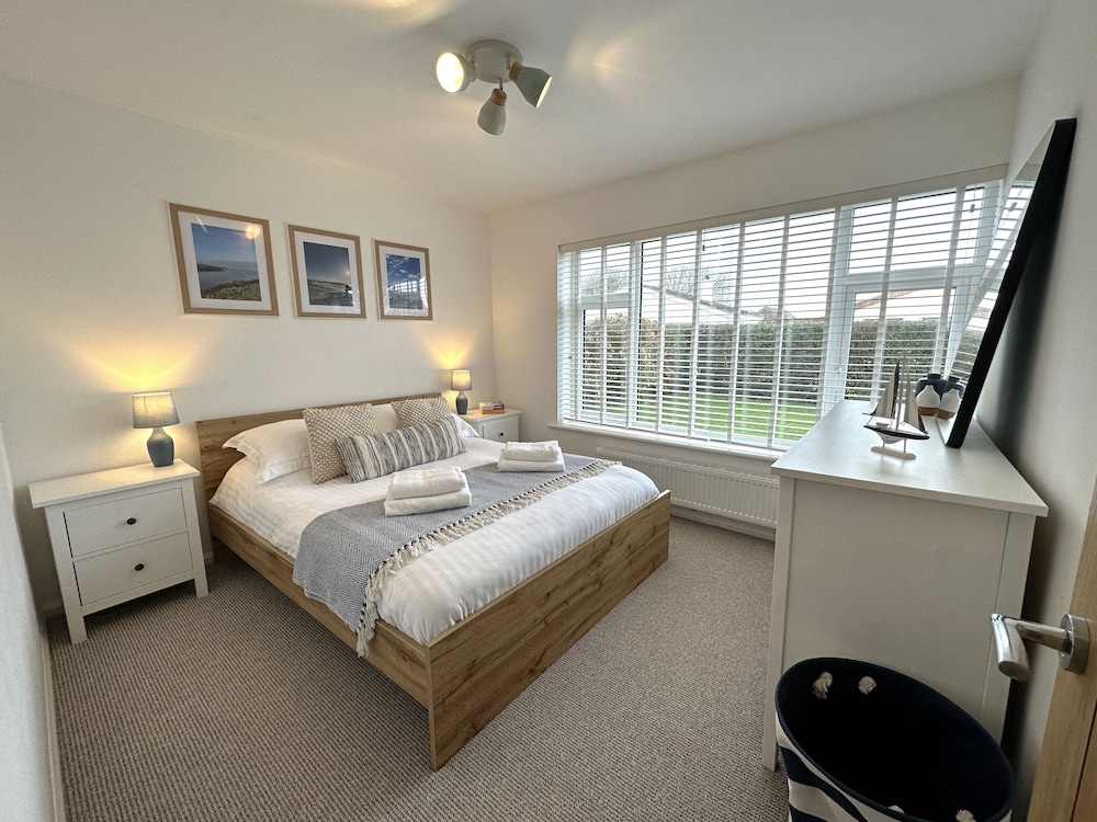 3-bed House in Llanfaelog, Near Rhosneigr view 5