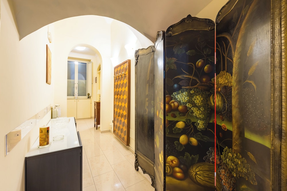 Homely City Apartment by Wonderful Italy