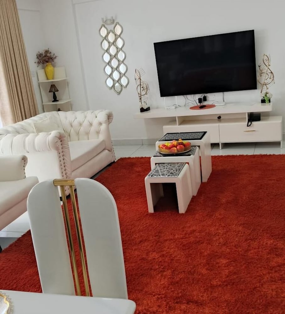 Lux Suites Jumbo Apartments kisumu
