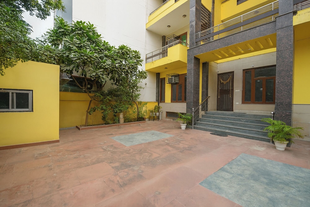 Fabhotel Uk House Residency
