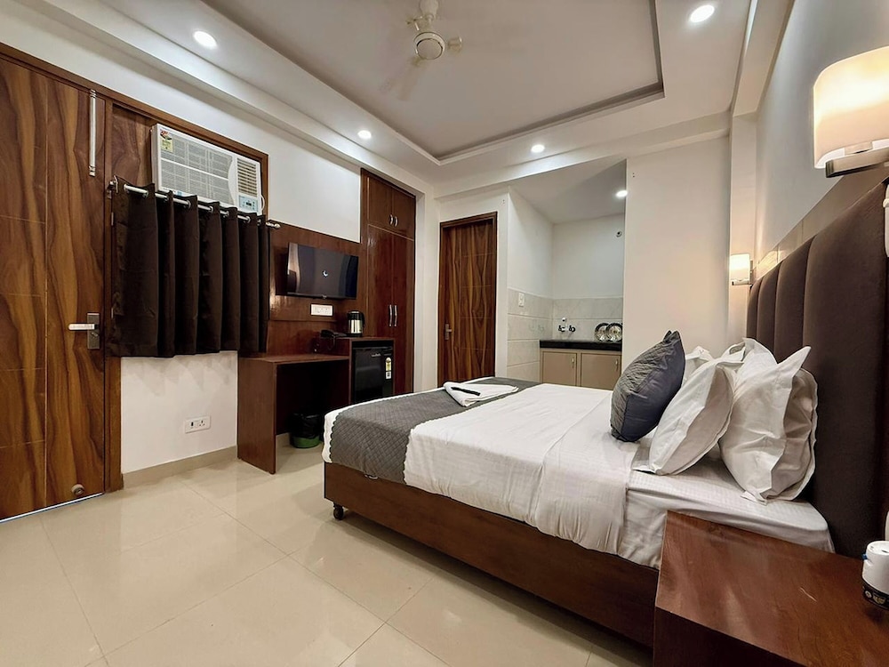 Js Residency