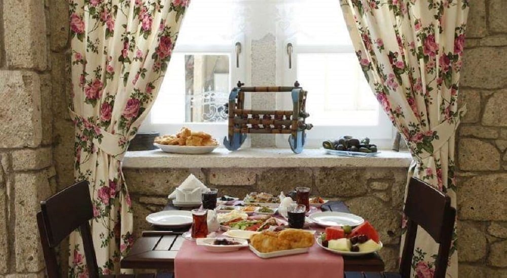 Alacati Ciftekuyu Butik Otel - Image 13
