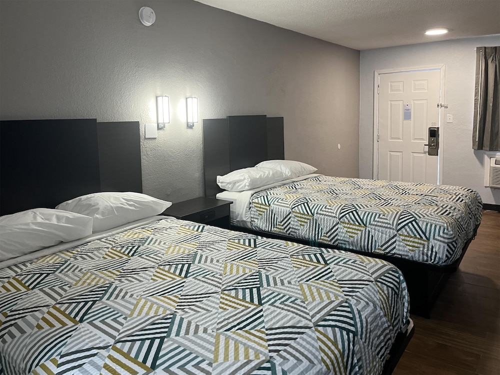 Studio 6 Suites Hurricane, Wv