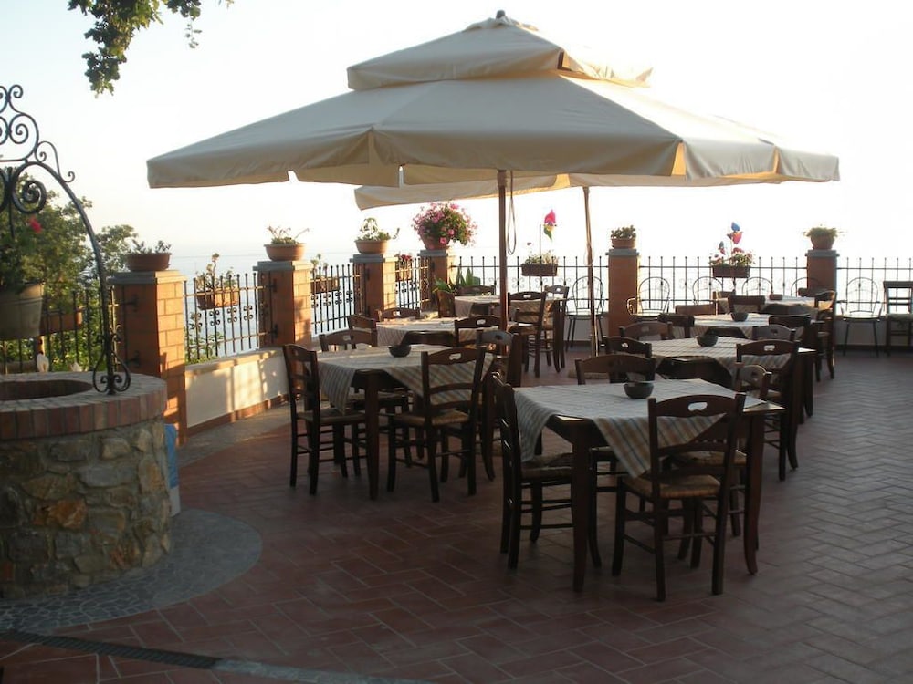 Agriturismo Montesalerno