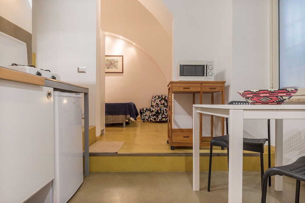 Piazza Vittorio NETFLIX Apartment