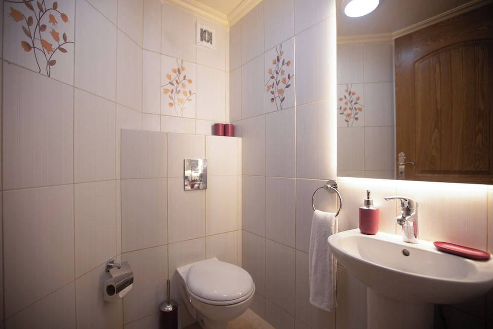Akl - Chic Apts & Balconies in Batroun