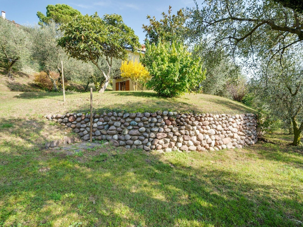 Photo 26