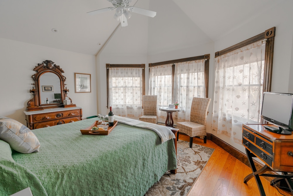 The Inn at the Oaks, photo 45