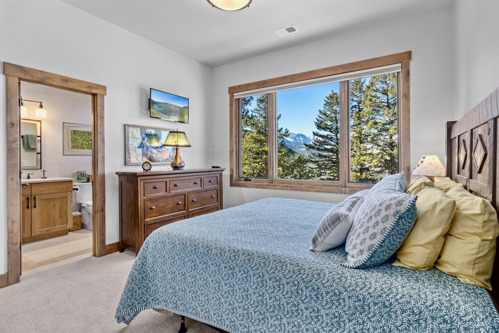 Hearthstone Luxury Vacation Rental At Windcliff 5 Bedroom Home