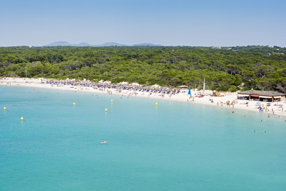 Ses Salines Vacations - Universal Hotel Romantica - Property Image 9