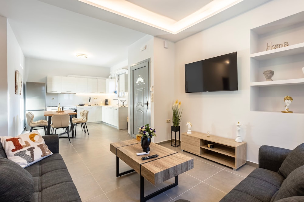 Filiatra Charming Urban Escapes Your Cozy Retreats