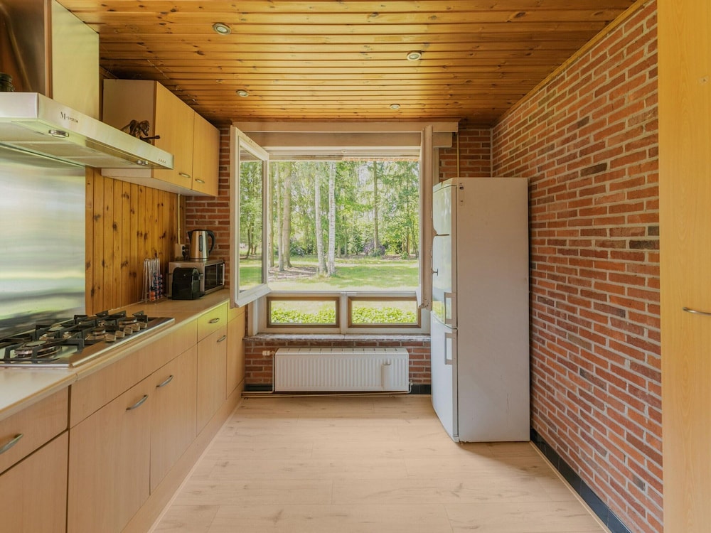 Lovely Chalet in Arendonk With Terrace