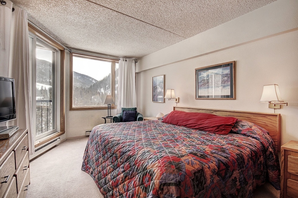 The Pines - Keystone Ski Resort CO Vacation Lodging