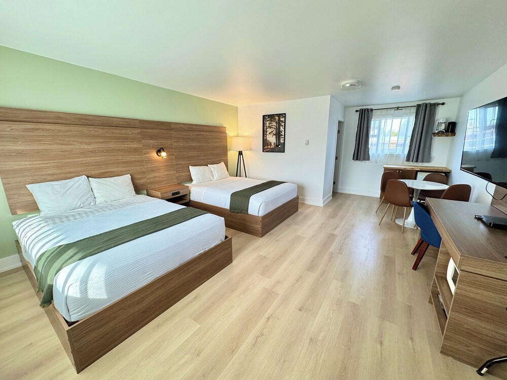 Ucluelet Wildwood Inn