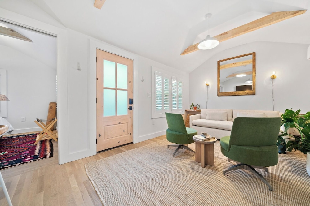 sisu, a boutique motel