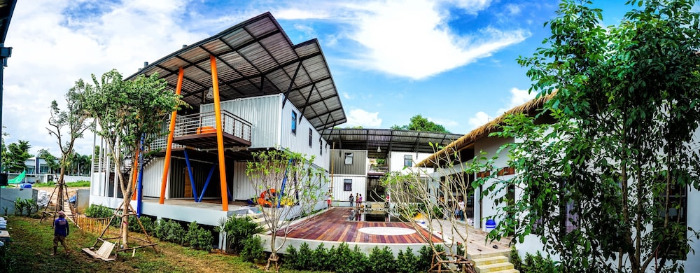 Us Hostel Samui