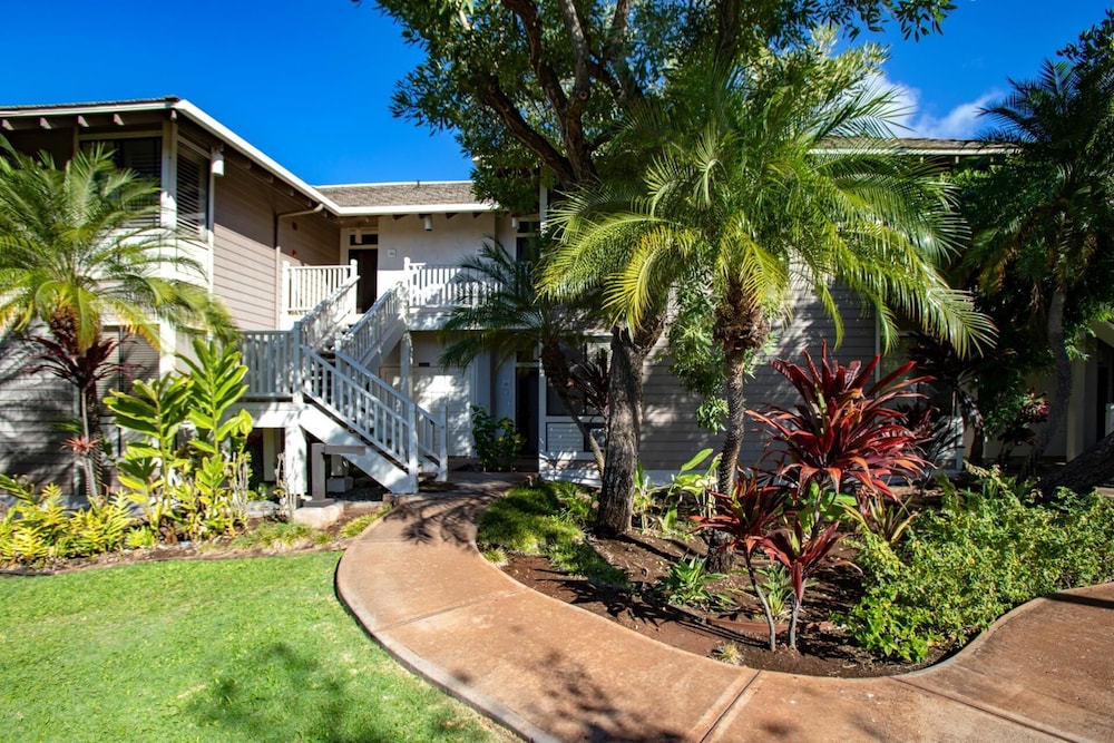 Grand Champions 2 Free Rental Cars KBM Resorts Extra Large Corner Suite 2 Units, 2 Bedrooms Ml-1493
