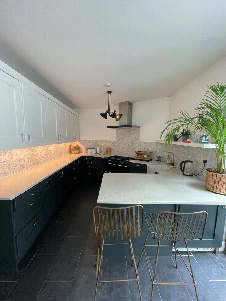 Chic Farmhouse-style Flat - Walthamstow Village!