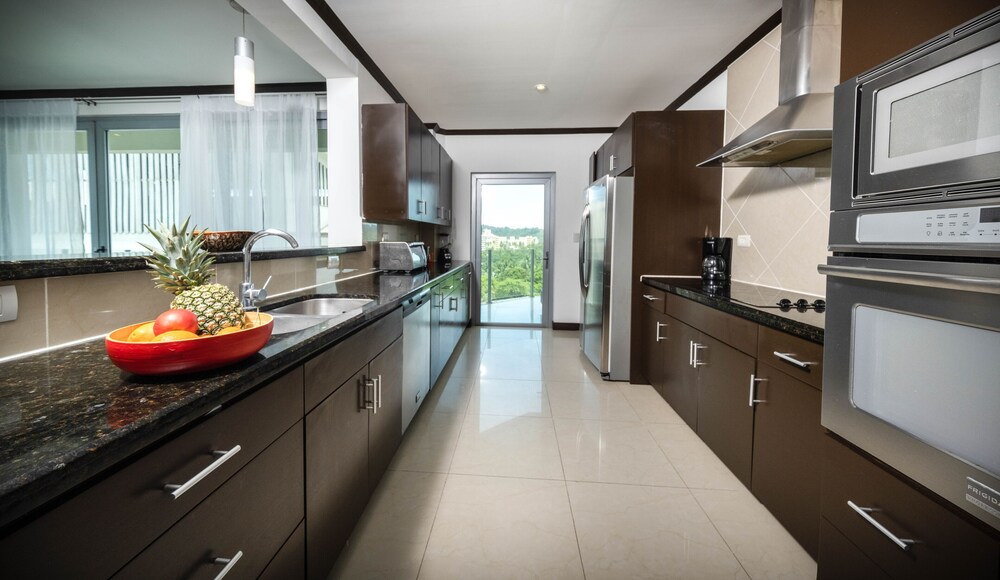 Best in Jaco Diamante del Sol Condos