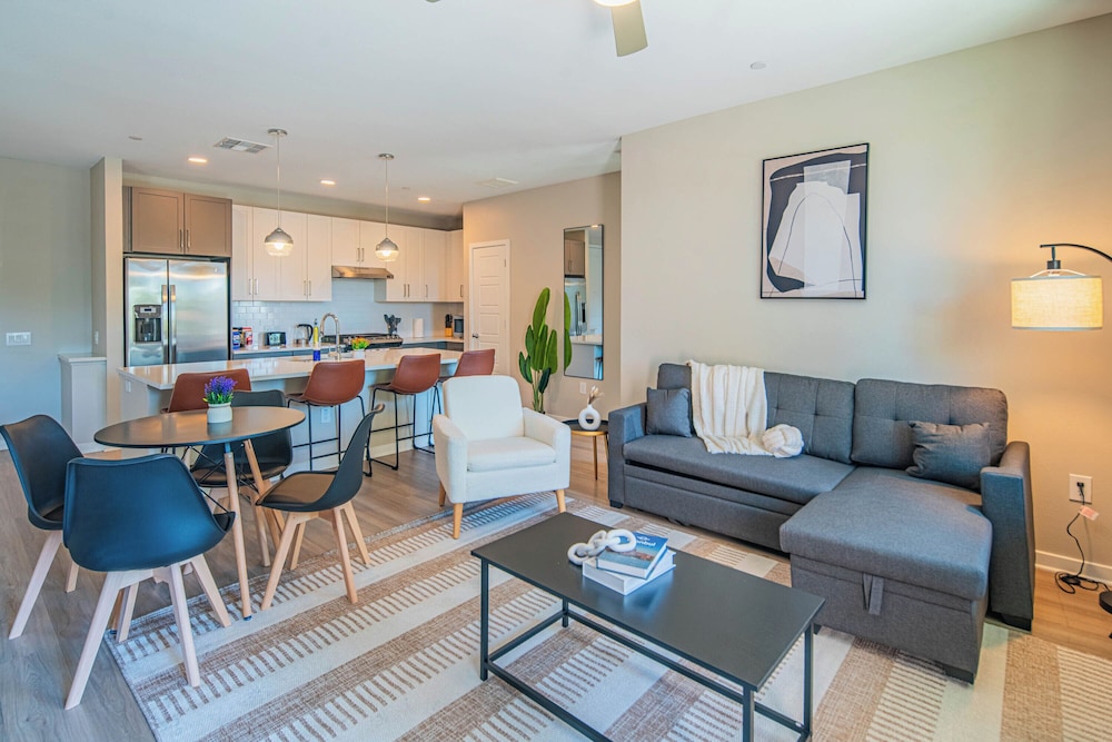 ROVE LIVING/KL - Alta North Central