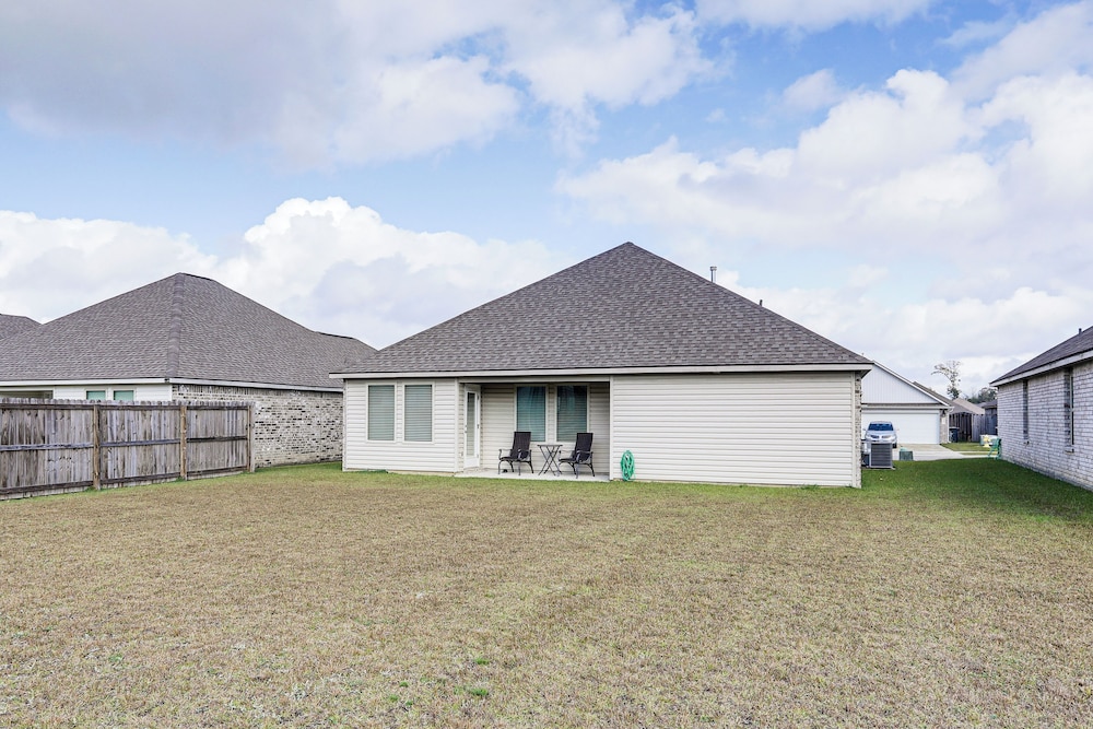Explore Baton Rouge & Lsu: Family Home w/ Yard