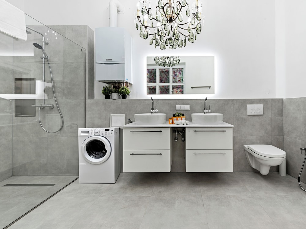 MICE&MEN Serviced Apartment City Center
